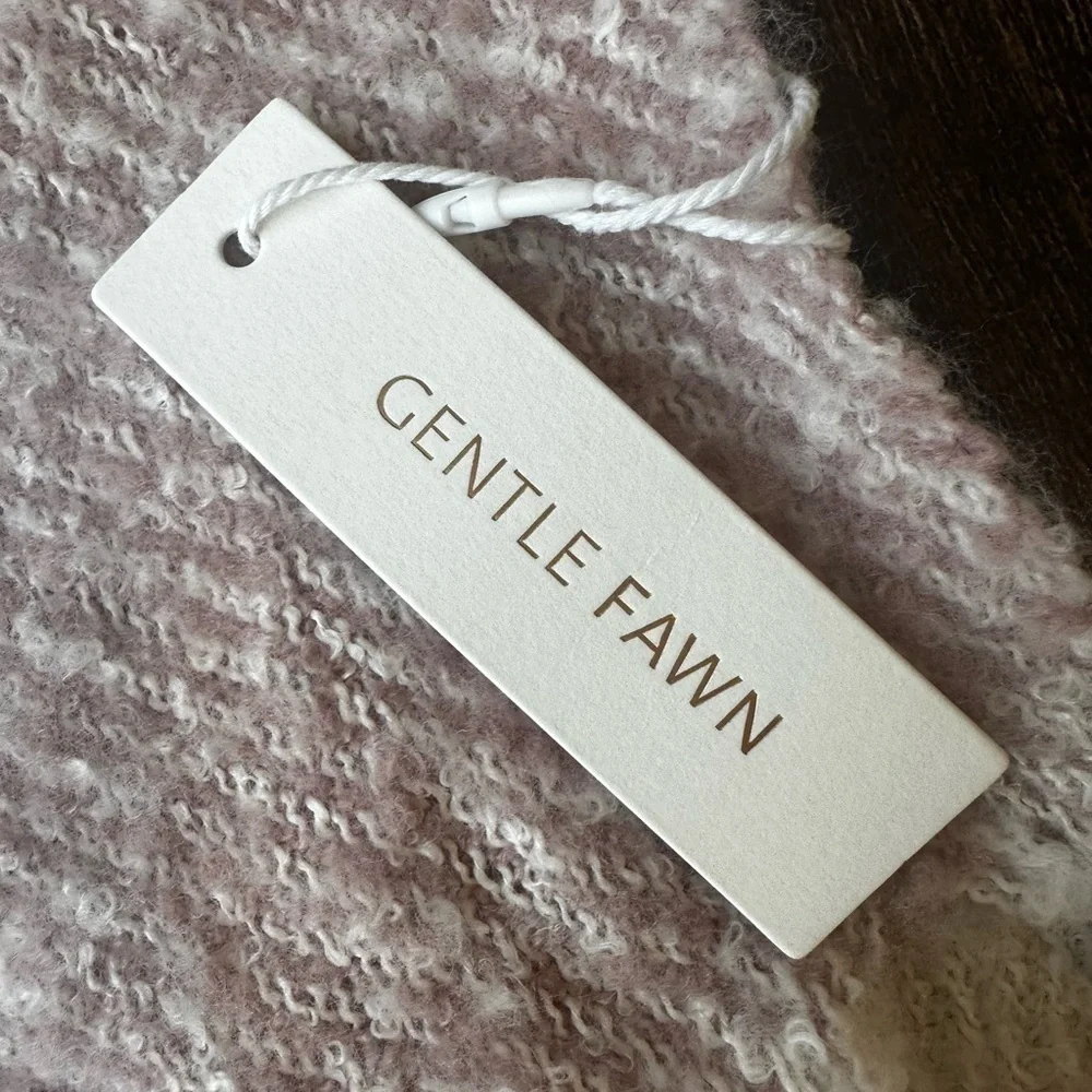 Gentle Fawn Cozy Oversized Fringe Trim Blanket Scarf NWT